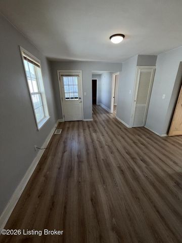 1327 Walter Ave, Louisville, KY 40215