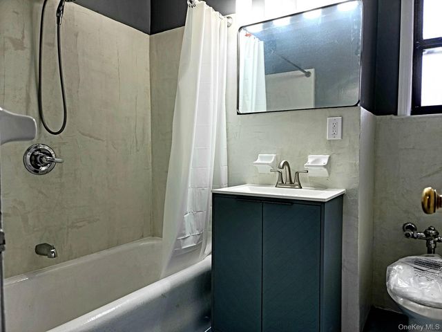 1 Broad Parkway 5 H, White Plains, NY 10601
