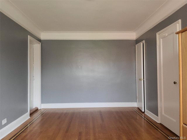 1 Broad Parkway 5 H, White Plains, NY 10601