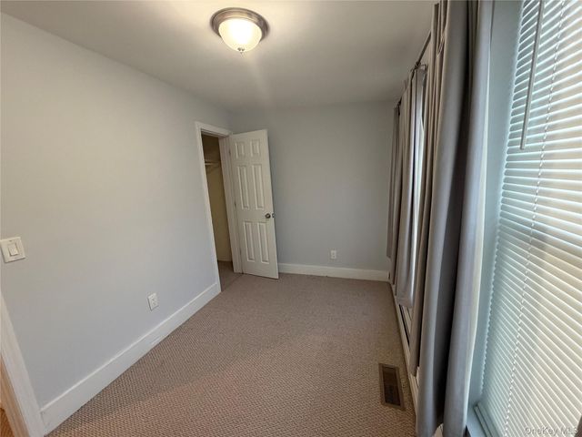 75 Anstice Street 1, Oyster Bay, NY 11771