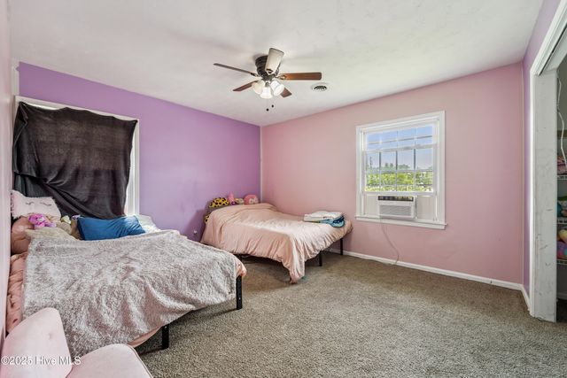 109 E Doris Avenue, Jacksonville, NC 28540