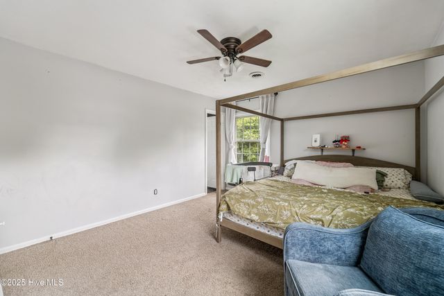 109 E Doris Avenue, Jacksonville, NC 28540