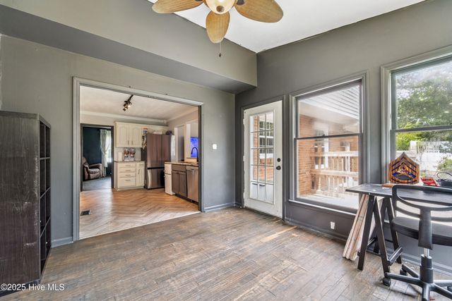 109 E Doris Avenue, Jacksonville, NC 28540