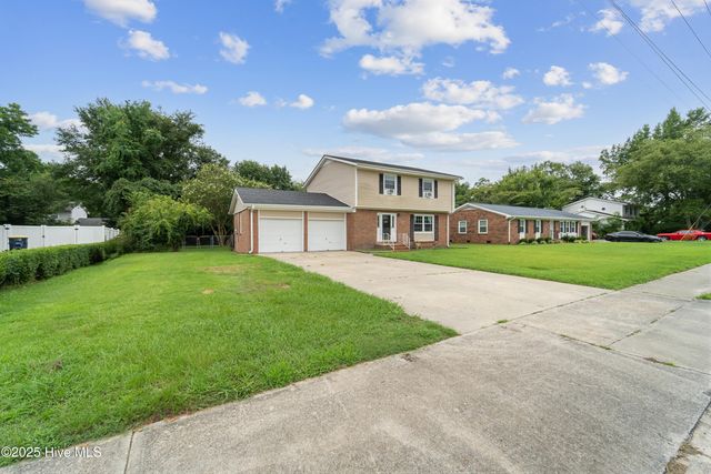 109 E Doris Avenue, Jacksonville, NC 28540