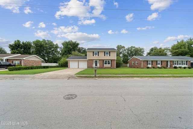 109 E Doris Avenue, Jacksonville, NC 28540