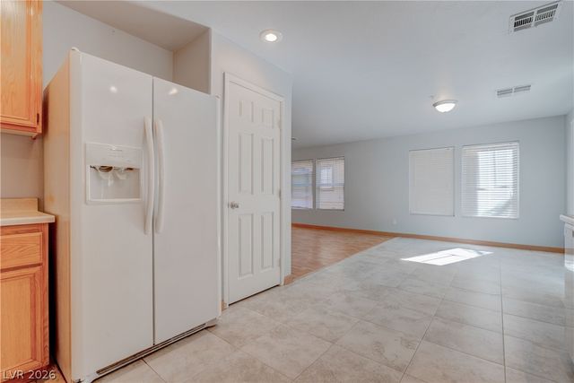 639 Moonlight Stroll Street, Henderson, NV 89002