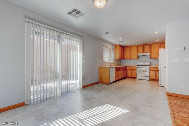 639 Moonlight Stroll Street, Henderson, NV 89002