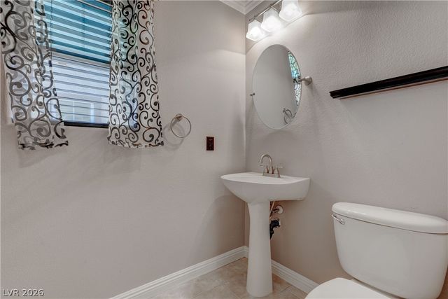 639 Moonlight Stroll Street, Henderson, NV 89002