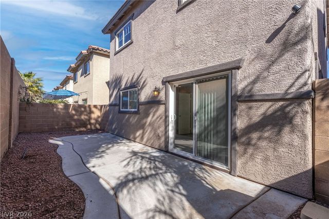 639 Moonlight Stroll Street, Henderson, NV 89002