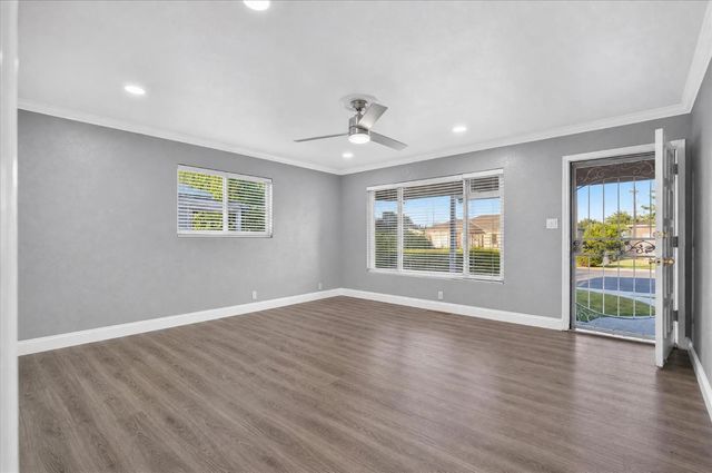 356 N sheridan, Manteca, CA 95336