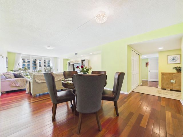 1400 GULF BOULEVARD 212, Clearwater Beach, FL 33767