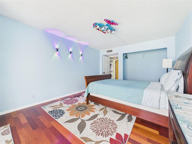 1400 GULF BOULEVARD 212, Clearwater Beach, FL 33767