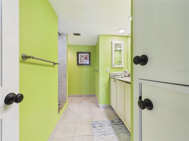 1400 GULF BOULEVARD 212, Clearwater Beach, FL 33767