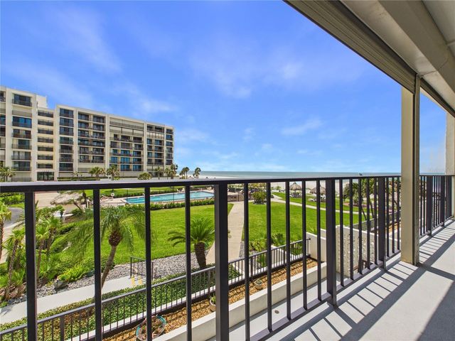 1400 GULF BOULEVARD 212, Clearwater Beach, FL 33767