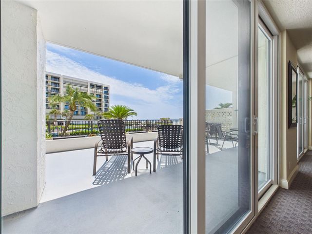 1400 GULF BOULEVARD 212, Clearwater Beach, FL 33767