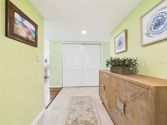 1400 GULF BOULEVARD 212, Clearwater Beach, FL 33767