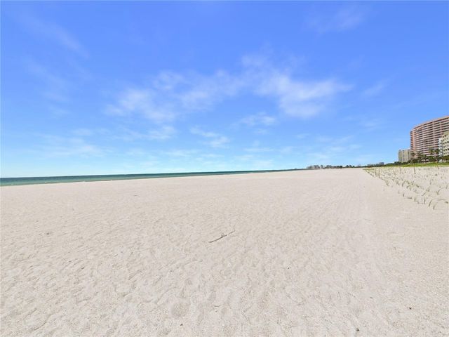 1400 GULF BOULEVARD 212, Clearwater Beach, FL 33767