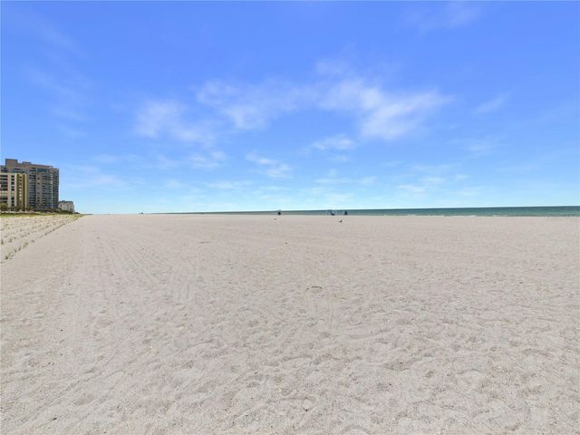 1400 GULF BOULEVARD 212, Clearwater Beach, FL 33767