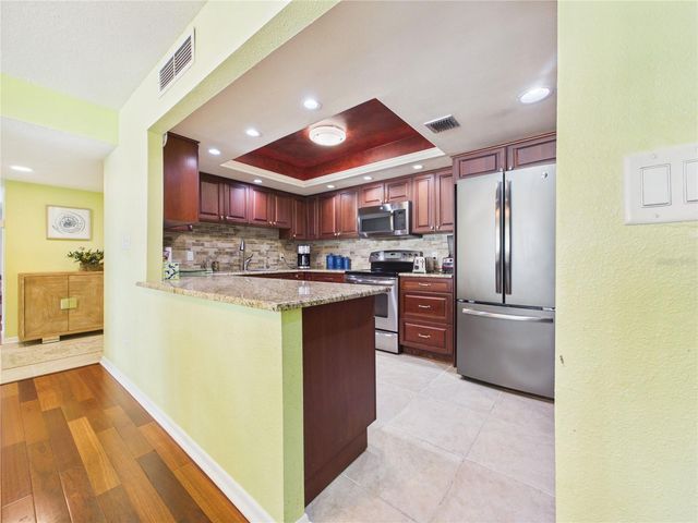 1400 GULF BOULEVARD 212, Clearwater Beach, FL 33767
