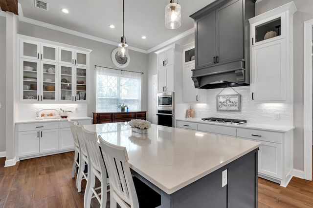 160 Mallard Cove, Longview, TX 75602