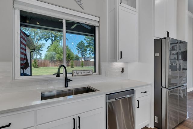 160 Mallard Cove, Longview, TX 75602