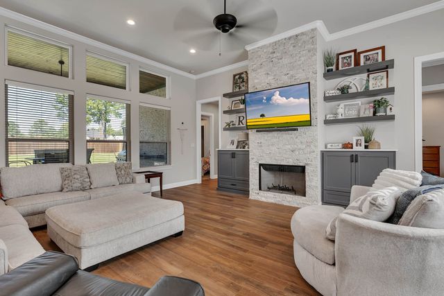 160 Mallard Cove, Longview, TX 75602