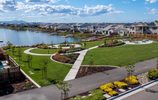 15842 Kagan Pl, Lathrop, CA 95330