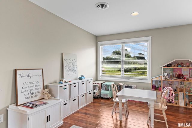 6644 REAGAN Drive, Cantrall, IL 62625