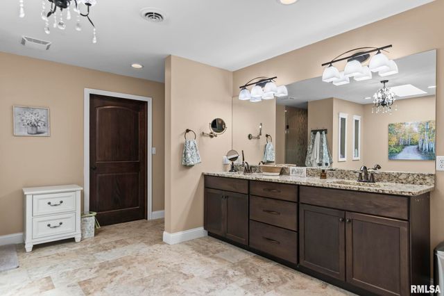 6644 REAGAN Drive, Cantrall, IL 62625