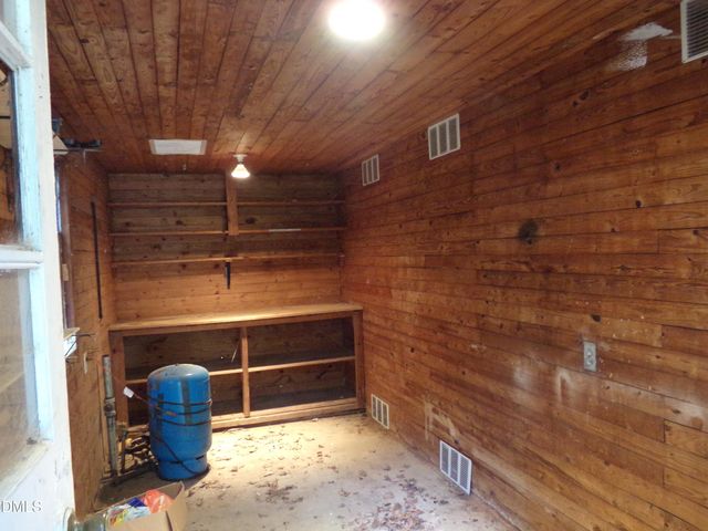 511 Cheeks Lane, Graham, NC 27253