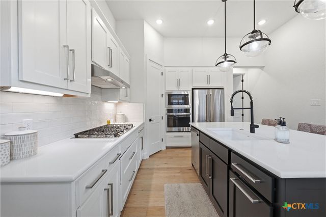 1014 Lime Gruene, New Braunfels, TX 78130