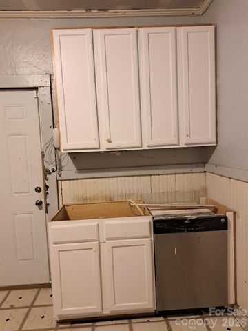 106 N Liberty Street, Gastonia, NC 28052
