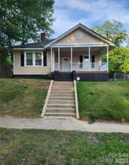106 N Liberty Street, Gastonia, NC 28052