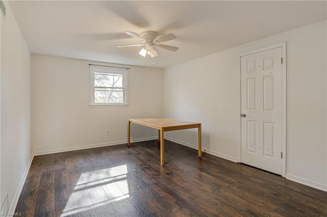 2057 Claxton SW Drive, Winston-salem, NC 27127