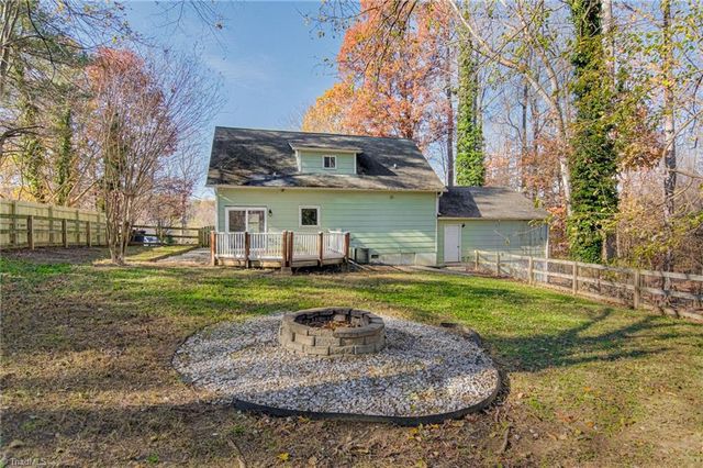 2057 Claxton SW Drive, Winston-salem, NC 27127