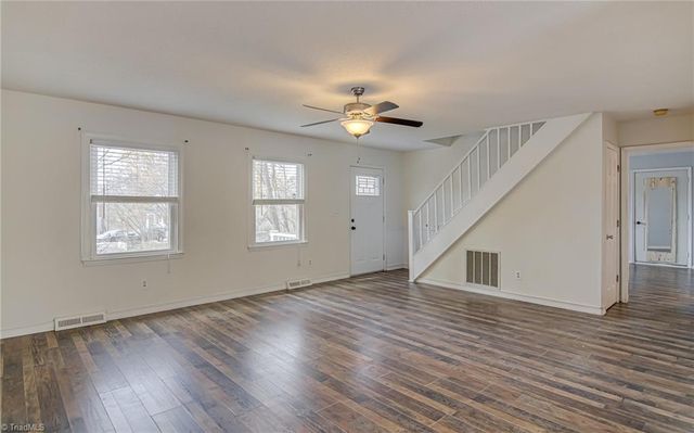 2057 Claxton SW Drive, Winston-salem, NC 27127