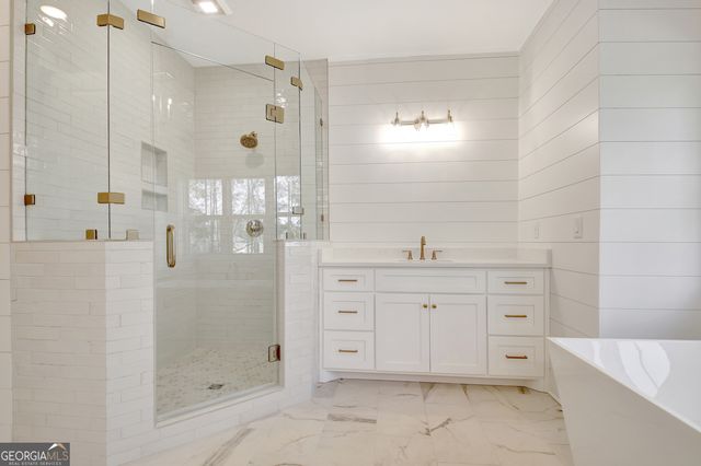 196 Bob Smith Road, Sharpsburg, GA 30277