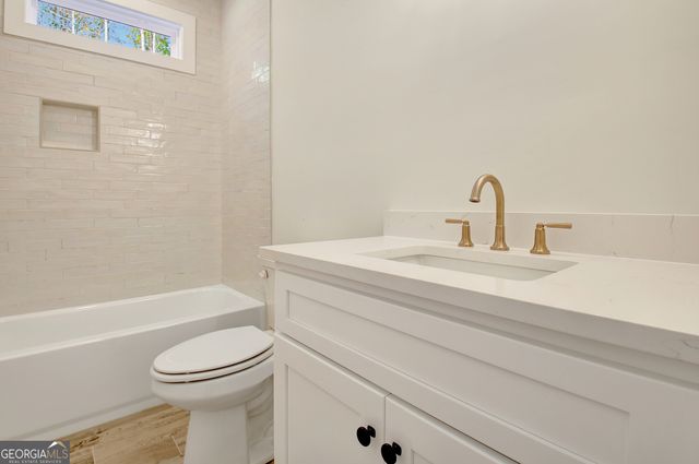 196 Bob Smith Road, Sharpsburg, GA 30277