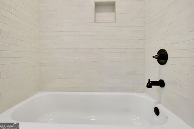 196 Bob Smith Road, Sharpsburg, GA 30277