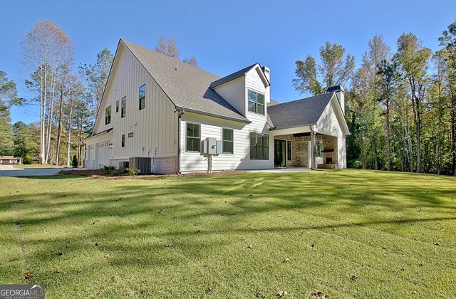 196 Bob Smith Road, Sharpsburg, GA 30277