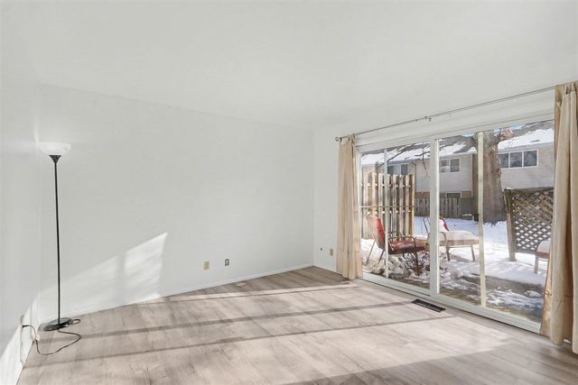 3632 Kenbrooke Court, Kalamazoo, MI 49006