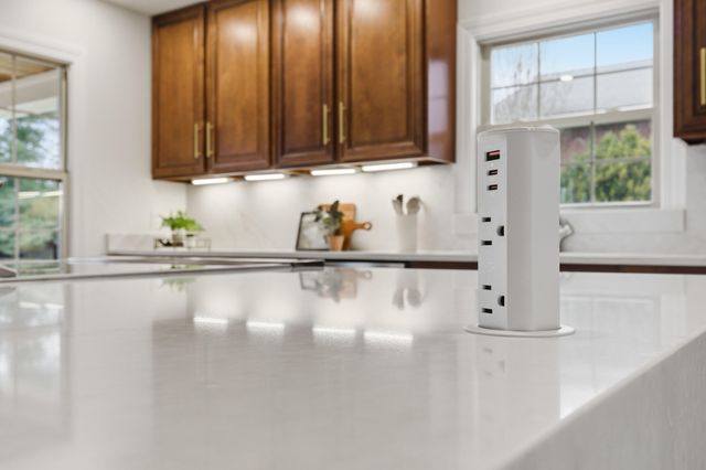 668 Cromwell Way, Lexington, KY 40503