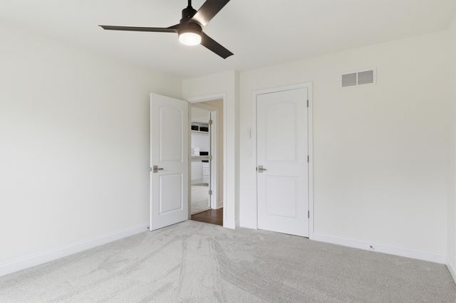 668 Cromwell Way, Lexington, KY 40503