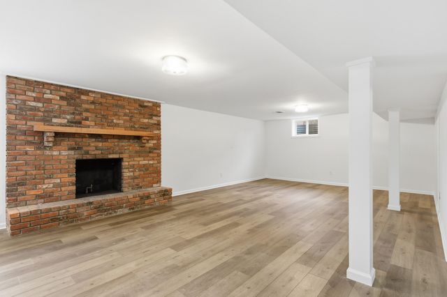 668 Cromwell Way, Lexington, KY 40503