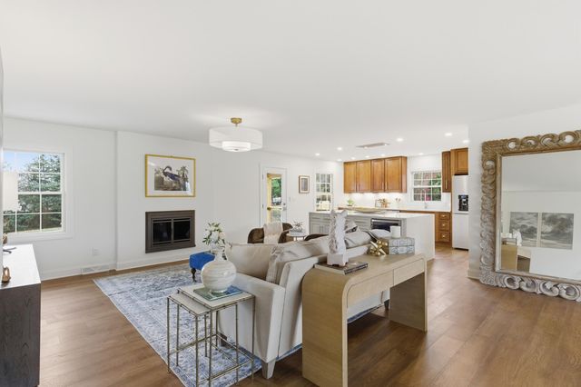 668 Cromwell Way, Lexington, KY 40503