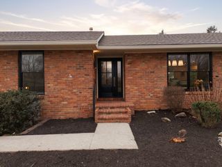 668 Cromwell Way, Lexington, KY 40503