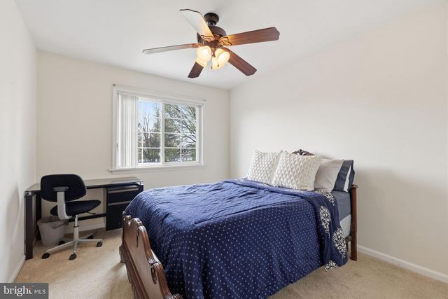 4406 ERNIE DAVIS CIR, Philadelphia, PA 19154