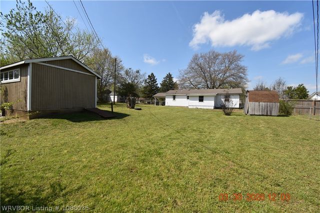 130 Comanche Street, Sallisaw, OK 74955