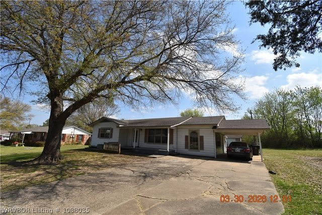 130 Comanche Street, Sallisaw, OK 74955