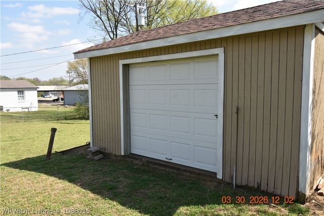 130 Comanche Street, Sallisaw, OK 74955